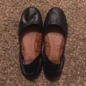 Lucky Brand ☘️ black flats